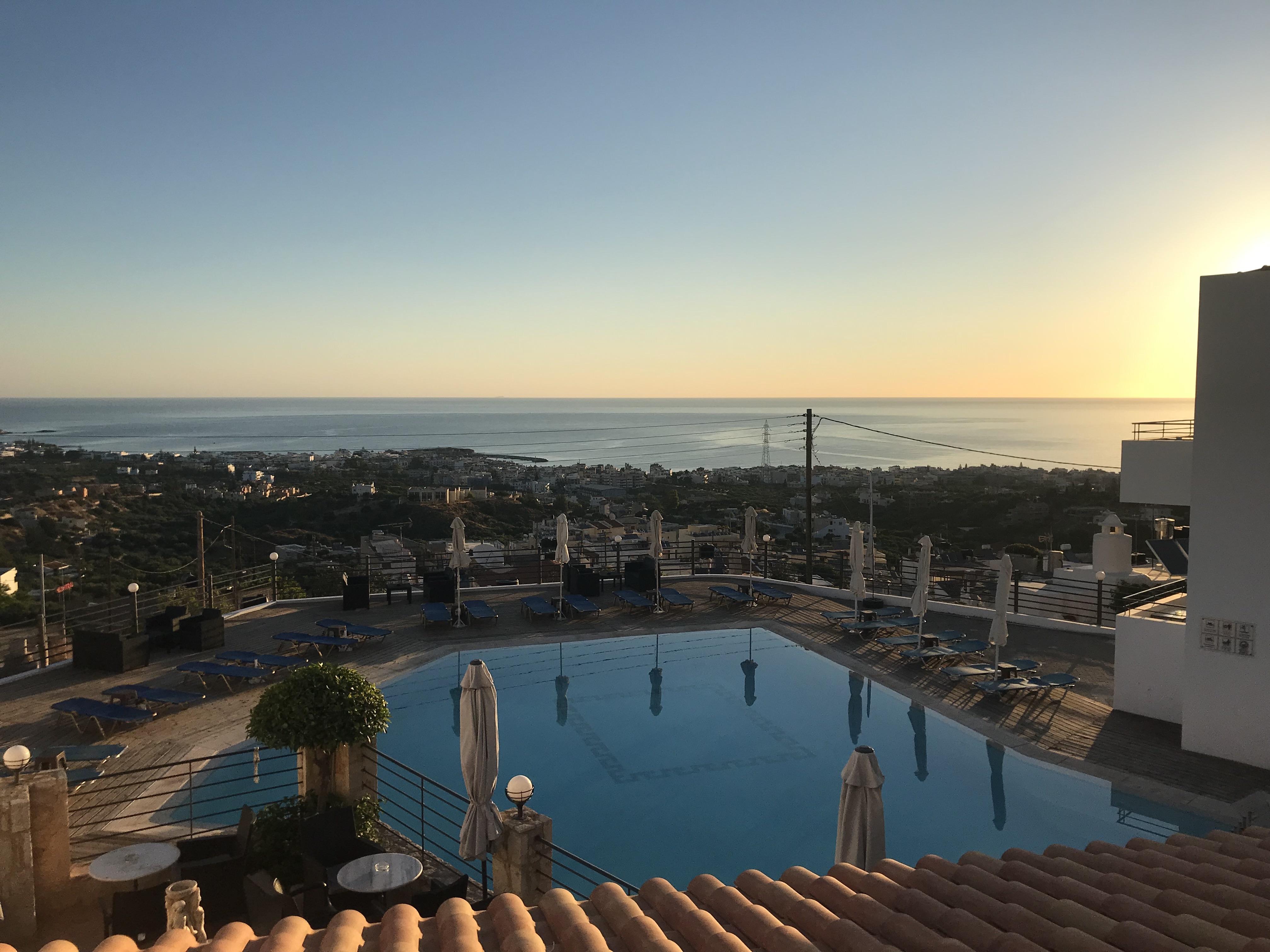 Amazones Village Suites Hersonissos  Exteriör bild