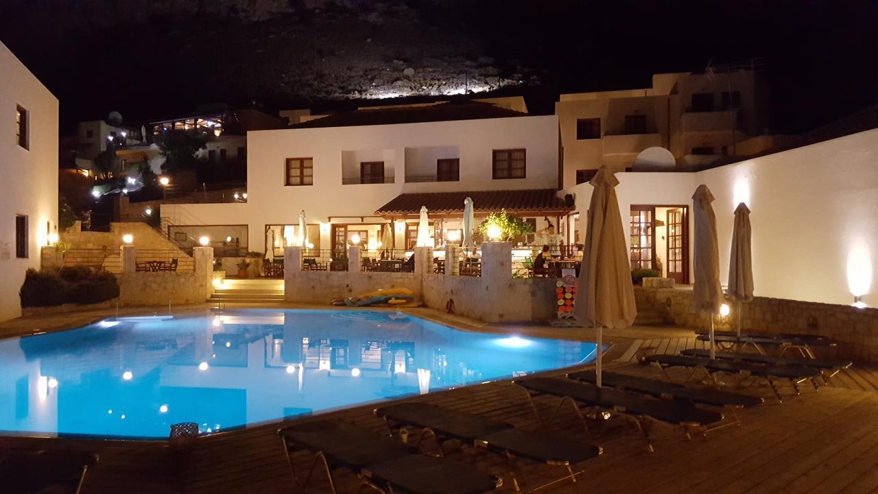 Amazones Village Suites Hersonissos  Exteriör bild